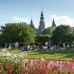 Large 5br House For 10 In Apartment Copenhagen