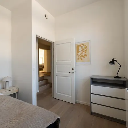 Appartamento Large 5br House For 10 In