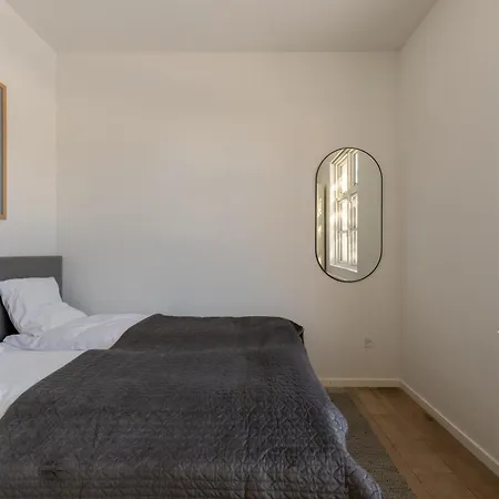 Apartamento Large 5br House For 10 In